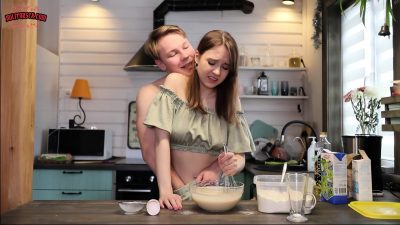 Leave me alone I’m cooking! xxx เข้าครัวทำอาหาร avฝรั่ง